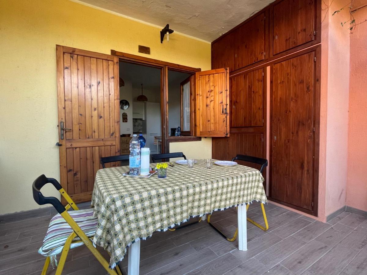 Appartamento Olbia Vecchie Saline Мурта Мария Екстериор снимка
